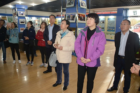 甘肃省生产力增进中心主任张景玲一行到威廉希尔williamhill节水集团调研 - 威廉希尔williamhill新闻 - 新闻中心 - 张景玲,威廉希尔williamhill,节水,集团,nbsp,中心,一行,主任,公司