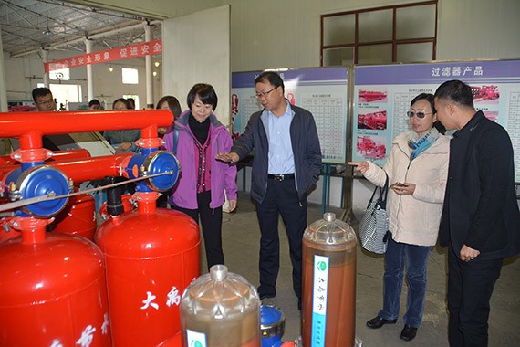 甘肃省生产力增进中心主任张景玲一行到威廉希尔williamhill节水集团调研 - 威廉希尔williamhill新闻 - 新闻中心 - 张景玲,威廉希尔williamhill,节水,集团,nbsp,中心,一行,主任,公司