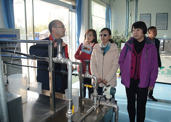 甘肃省生产力增进中心主任张景玲一行到威廉希尔williamhill节水集团调研 - 威廉希尔williamhill新闻 - 新闻中心 - 张景玲,威廉希尔williamhill,节水,集团,nbsp,中心,一行,主任,公司