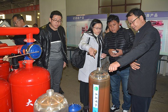 秘鲁农业立异研究所所长恩德松先生到威廉希尔williamhill节水集团考察会见 - 威廉希尔williamhill新闻 - 新闻中心 - 恩德,先生,公司,节水,nbsp,威廉希尔williamhill,考察,秘鲁,集团