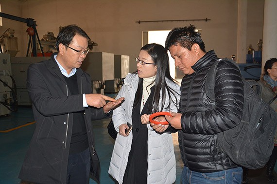 秘鲁农业立异研究所所长恩德松先生到威廉希尔williamhill节水集团考察会见 - 威廉希尔williamhill新闻 - 新闻中心 - 恩德,先生,公司,节水,nbsp,威廉希尔williamhill,考察,秘鲁,集团