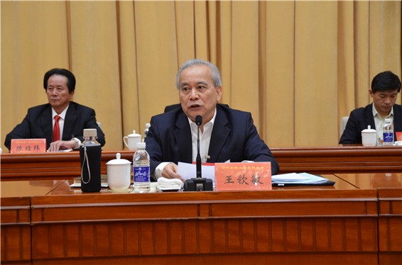 天下工商联十一届五次执委聚会暨天下着名民营企业助推河北协同生长大会在河北召开 - 威廉希尔williamhill新闻 - 新闻中心 - 天下,河北,工商联,nbsp,民营企业,生长,协同,大会,助推