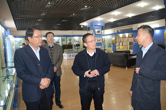 甘肃省工信委手艺立异随处长郭永清一行莅临威廉希尔williamhill节水调研指导事情 - 威廉希尔williamhill新闻 - 新闻中心 - nbsp,处长,郭永清,永清,威廉希尔williamhill,节水,调研,一行,省工