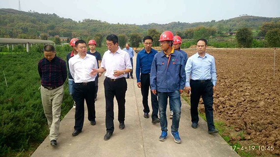 集团公司党委书记、副董事长王冲在重庆考察洽谈 - 威廉希尔williamhill新闻 - 新闻中心 - nbsp,节水,威廉希尔williamhill,王冲,集团公司,董事长,党委书记,重庆,一行