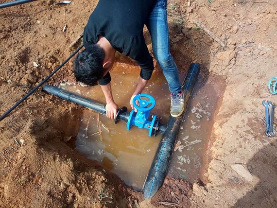 五一特殊报道|【坚守岗位】赞通俗岗位上创立不凡的你们 - 威廉希尔williamhill新闻 - 新闻中心 - nbsp,节水,同事,威廉希尔williamhill,你们,项目部,创立,事业,他们