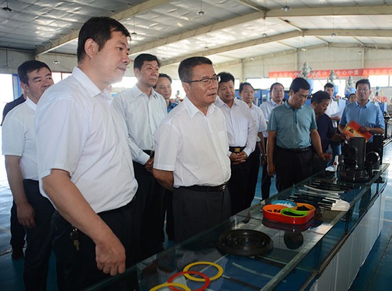 酒泉市委书记康军到威廉希尔williamhill节水集团调研非公企业党建事情 - 威廉希尔williamhill新闻 - 新闻中心 - nbsp,康军,公司,威廉希尔williamhill,节水,酒泉,党建事情,集团,党建