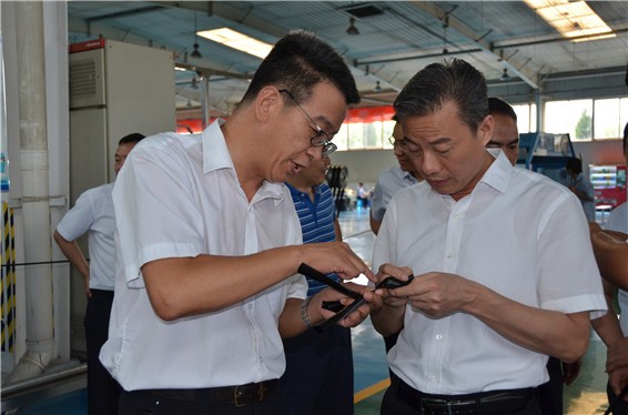 重庆市水利局向导一行莅临威廉希尔williamhill节水集团公司调研考察 - 威廉希尔williamhill新闻 - 新闻中心 - 威廉希尔williamhill,节水,nbsp,董事长,集团公司,重庆市,公司,一行,考察