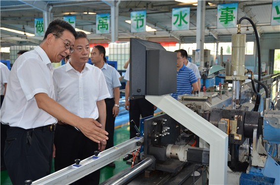 重庆市水利局向导一行莅临威廉希尔williamhill节水集团公司调研考察 - 威廉希尔williamhill新闻 - 新闻中心 - 威廉希尔williamhill,节水,nbsp,董事长,集团公司,重庆市,公司,一行,考察