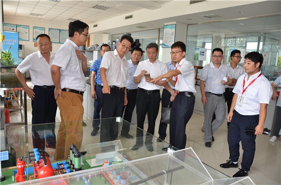 重庆市水利局向导一行莅临威廉希尔williamhill节水集团公司调研考察 - 威廉希尔williamhill新闻 - 新闻中心 - 威廉希尔williamhill,节水,nbsp,董事长,集团公司,重庆市,公司,一行,考察