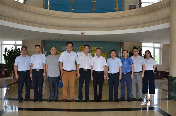 重庆市水利局向导一行莅临威廉希尔williamhill节水集团公司调研考察 - 威廉希尔williamhill新闻 - 新闻中心 - 威廉希尔williamhill,节水,nbsp,董事长,集团公司,重庆市,公司,一行,考察