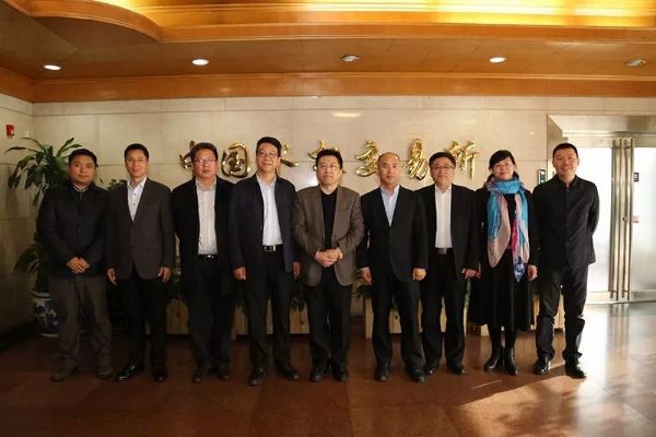 威廉希尔williamhill节水集团与中国水权生意所、北京国泰节水签署战略相助协议 - 威廉希尔williamhill新闻 - 新闻中心 - nbsp,节水,水权,相助,中国,战略,国泰,生意所,集团