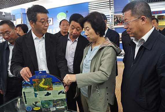 白银市委书记苏君率考察组莅临威廉希尔williamhill节水集团调研墟落振兴解决方案 - 威廉希尔williamhill新闻 - 新闻中心 - nbsp,威廉希尔williamhill,节水,集团,白银,考察组,公司,振兴,墟落