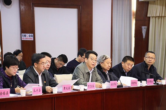 集团公司党委书记王冲加入酒泉市支持民营经济生长座谈会并作交流讲话 - 威廉希尔williamhill新闻 - 新闻中心 - nbsp,民营,支持,经济生长,生长,民营企业,酒泉市,民营经济,座谈会