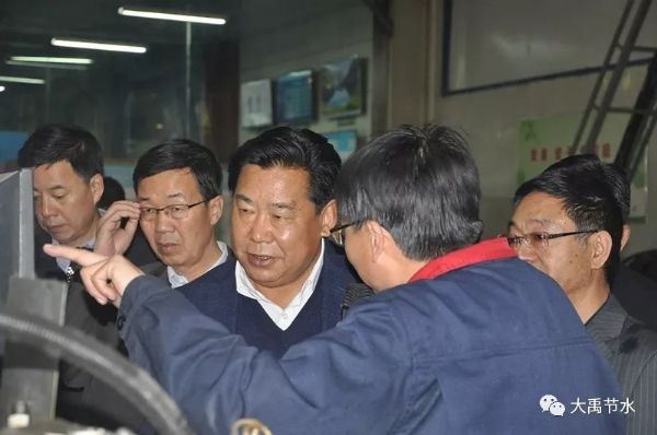 甘肃省政协副主席康国玺一行莅临威廉希尔williamhill节水集团考察调研 - 威廉希尔williamhill新闻 - 新闻中心 - nbsp,威廉希尔williamhill,节水,集团,国玺,康国玺,调研,一行,省政协