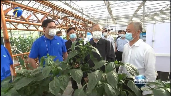 威廉希尔williamhill动态| 天津市委书记李鸿忠专程赴威廉希尔williamhill节水集团调研 强调坚持节水优先 施展企业科技立异作用 推动节水事业生长 - 威廉希尔williamhill新闻 - 新闻中心 - 节水,nbsp,威廉希尔williamhill,李鸿忠,企业,书记,调研,水资源,生长