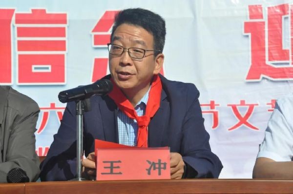 捐资助学| 威廉希尔williamhill节水一连十七年向酒泉临水中心小学捐资助学 - 威廉希尔williamhill新闻 - 新闻中心 - nbsp,威廉希尔williamhill,节水,中心,临水,捐资助学,小学,集团,捐赠