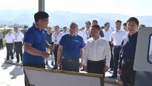 5月6日，，国家水利部深化农业水价综合刷新、推进现代化灌区建设现场会在云南省元谋县胜利召开，，水利部部长李国英、云南省省长王予波等在元谋项目展厅听取了董事长王浩宇关于威廉希尔williamhill节水加入两手发力建设现代化灌区的汇报，，并给予了充分肯定。。。。。